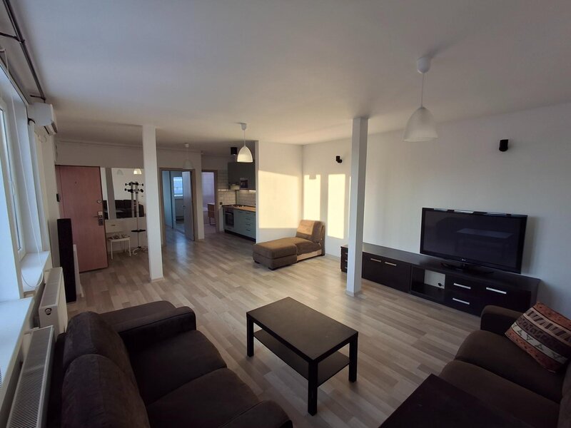 Dorobanti- Caragiale, Apartament 3 camere in vila