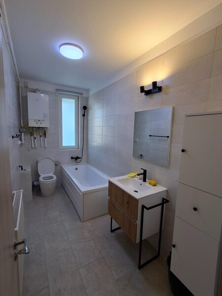 Dorobanti- Caragiale, Apartament 3 camere in vila